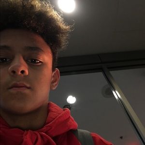 Meet your Posher, Korey